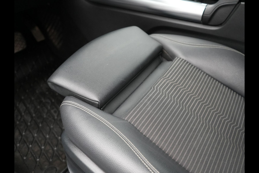 Mercedes-Benz GLA 250 e Style Plug In Hybrid 218pk Dealer O.H PHEV | Trekhaak Afn. | Widescreen Navi | Sportstoelen Memory | Apple Carplay | BLIS | Camera | 19"L.M |