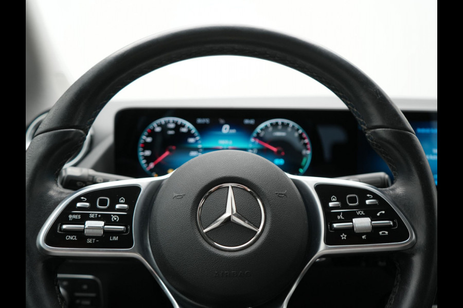 Mercedes-Benz GLA 250 e Style Plug In Hybrid 218pk Dealer O.H PHEV | Trekhaak Afn. | Widescreen Navi | Sportstoelen Memory | Apple Carplay | BLIS | Camera | 19"L.M |