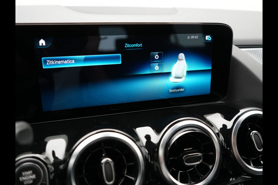 Mercedes-Benz GLA 250 e Style Plug In Hybrid 218pk Dealer O.H PHEV | Trekhaak Afn. | Widescreen Navi | Sportstoelen Memory | Apple Carplay | BLIS | Camera | 19"L.M |