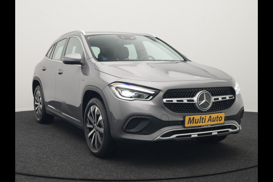 Mercedes-Benz GLA 250 e Style Plug In Hybrid 218pk Dealer O.H PHEV | Trekhaak Afn. | Widescreen Navi | Sportstoelen Memory | Apple Carplay | BLIS | Camera | 19"L.M |