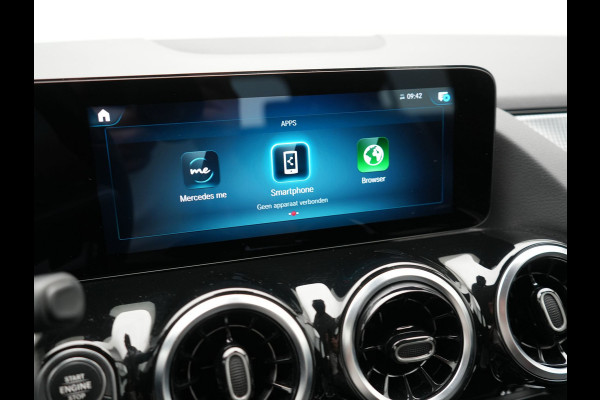 Mercedes-Benz GLA 250 e Style Plug In Hybrid 218pk Dealer O.H PHEV | Trekhaak Afn. | Widescreen Navi | Sportstoelen Memory | Apple Carplay | BLIS | Camera | 19"L.M |