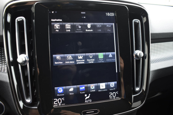 Volvo XC40 T2 129PK Automaat R-Design / Navigatie / Parkeersensoren / Adaptieve Cruise control / R-Design leder-Nubuck bekl. / Dodehoeksensor / Extra getint glas / All season banden