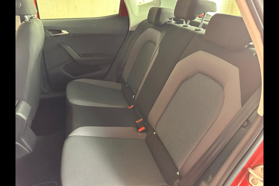 Seat Arona 1.0 TSI Style Business Intense | Trekhaak | Adaptive CC | Climate | ocassion