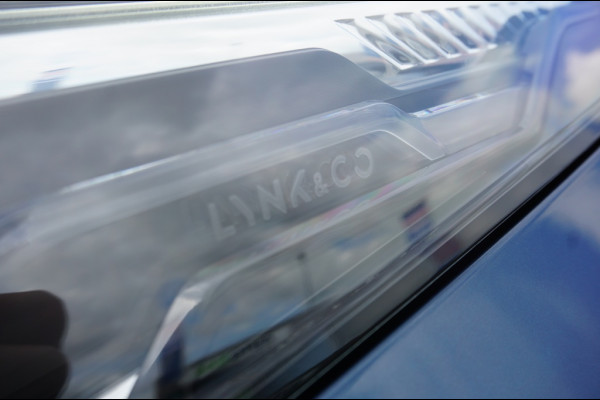 Lynk & Co 01 MY22 262 PK | 360° CAMERA | 1.800 KG TREKGEWICHT