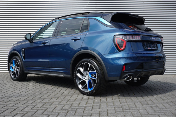 Lynk & Co 01 MY22 262 PK | 360° CAMERA | 1.800 KG TREKGEWICHT