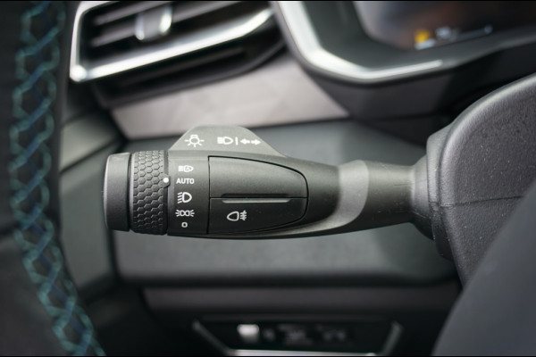 Lynk & Co 01 MY22 262 PK | 360° CAMERA | 1.800 KG TREKGEWICHT