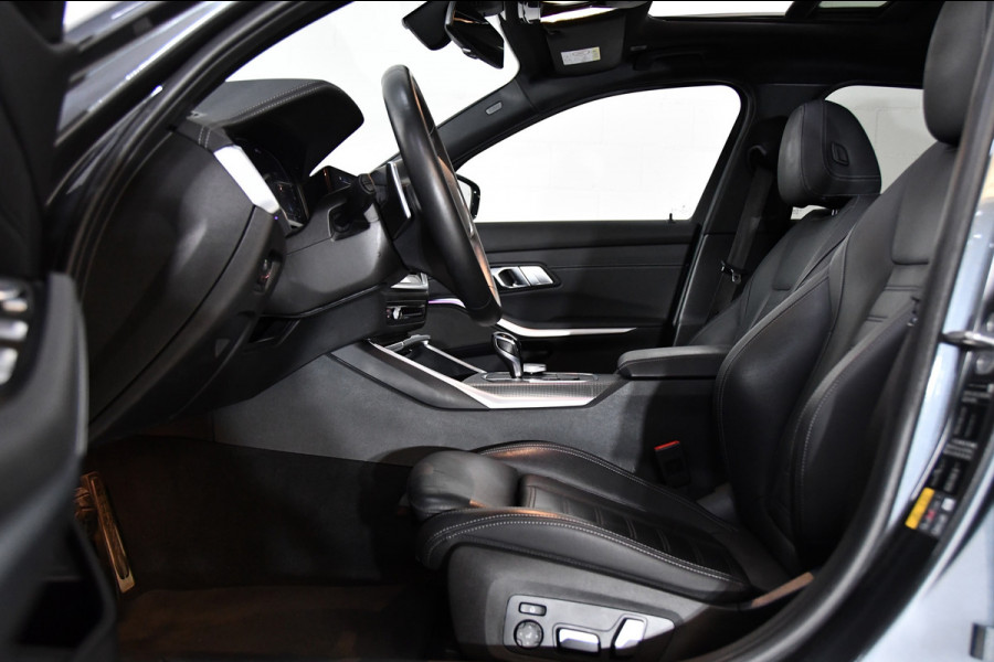 BMW 3-serie 330e High Executive, Schuifkanteldak, M-pakket, Head up, Apple carplay