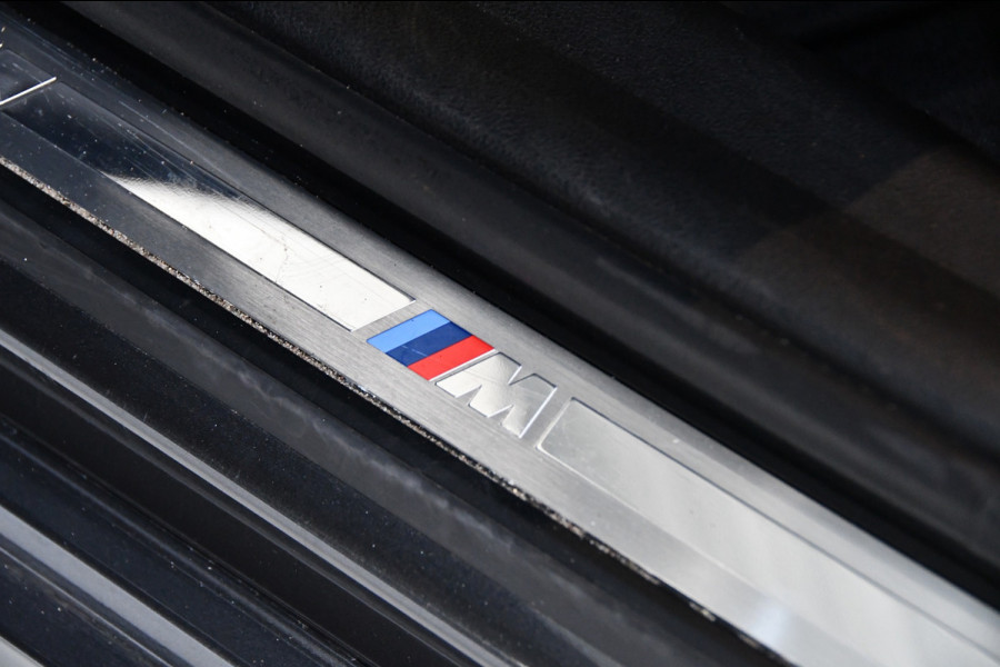 BMW 3-serie 330e High Executive, Schuifkanteldak, M-pakket, Head up, Apple carplay