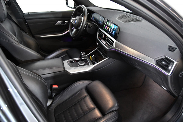 BMW 3-serie 330e High Executive, Schuifkanteldak, M-pakket, Head up, Apple carplay
