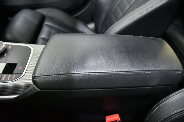 BMW 3-serie 330e High Executive, Schuifkanteldak, M-pakket, Head up, Apple carplay