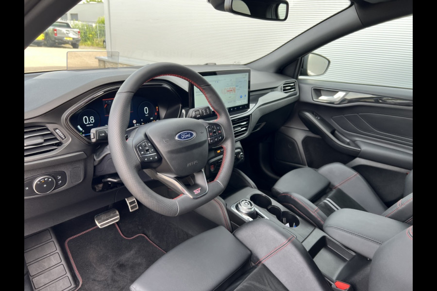 Ford Focus 2.3 EcoBoost ST-X AUTOMAAT! DRIVERPACK! WINTERPACK! B&O!