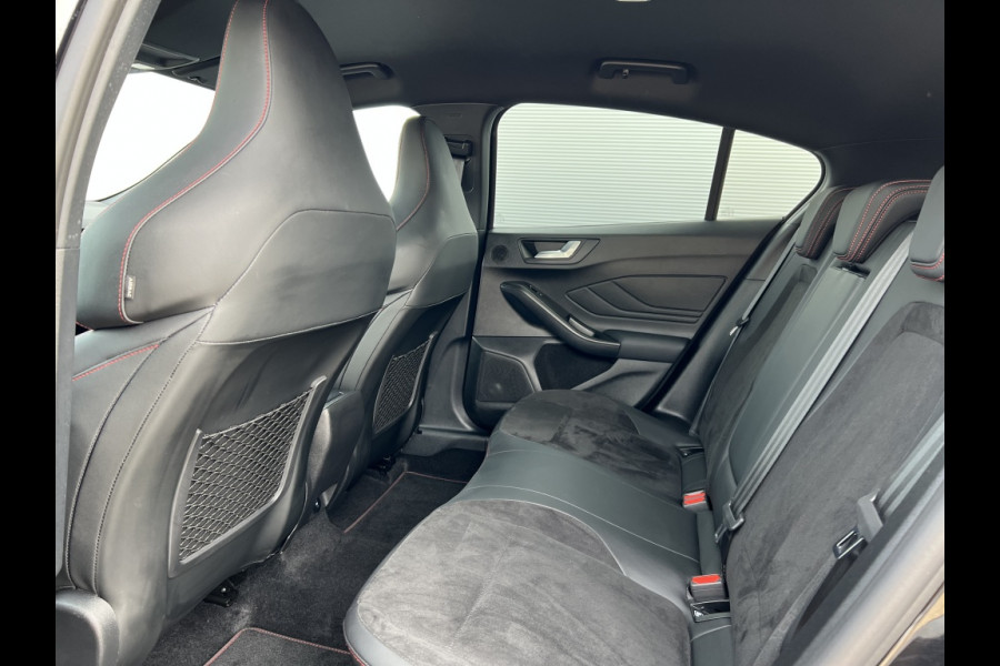 Ford Focus 2.3 EcoBoost ST-X AUTOMAAT! DRIVERPACK! WINTERPACK! B&O!