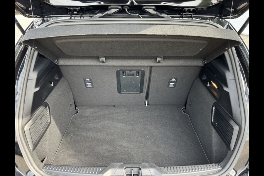 Ford Focus 2.3 EcoBoost ST-X AUTOMAAT! DRIVERPACK! WINTERPACK! B&O!