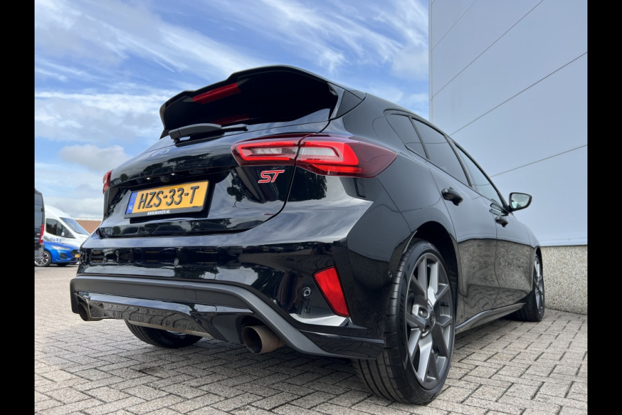Ford Focus 2.3 EcoBoost ST-X AUTOMAAT! DRIVERPACK! WINTERPACK! B&O!