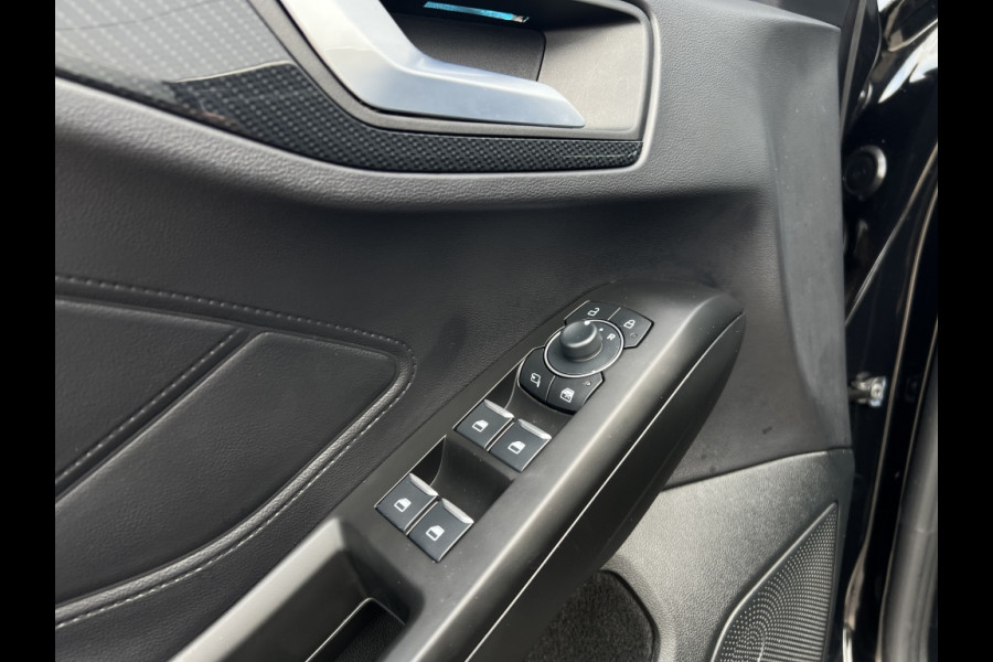 Ford Focus 2.3 EcoBoost ST-X AUTOMAAT! DRIVERPACK! WINTERPACK! B&O!
