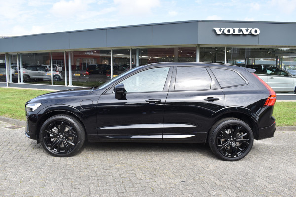 Volvo XC60 T6 350PK Plug-in hybrid AWD Plus Black Edition | 4000.- voorraadkorting| Panodak | H&K | 360 Camera | 21"LMV | ACC