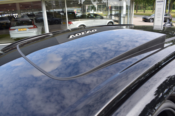 Volvo XC60 T6 350PK Plug-in hybrid AWD Plus Black Edition | 4000.- voorraadkorting| Panodak | H&K | 360 Camera | 21"LMV | ACC