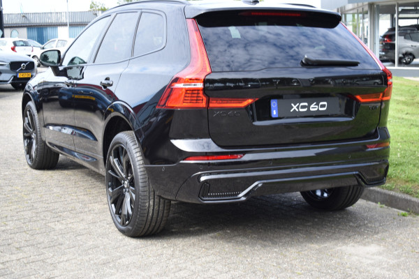 Volvo XC60 T6 350PK Plug-in hybrid AWD Plus Black Edition | 4000.- voorraadkorting| Panodak | H&K | 360 Camera | 21"LMV | ACC