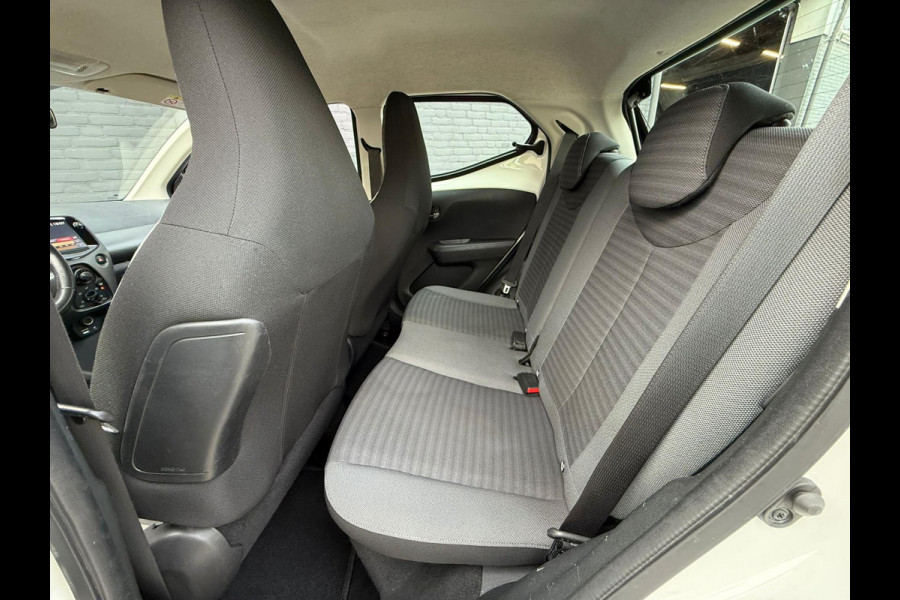 Toyota Aygo 1.0 VVT-i x-play limited| NAVI | PDC | AIRCO | CAMERA | CARPLAY | NWE APK