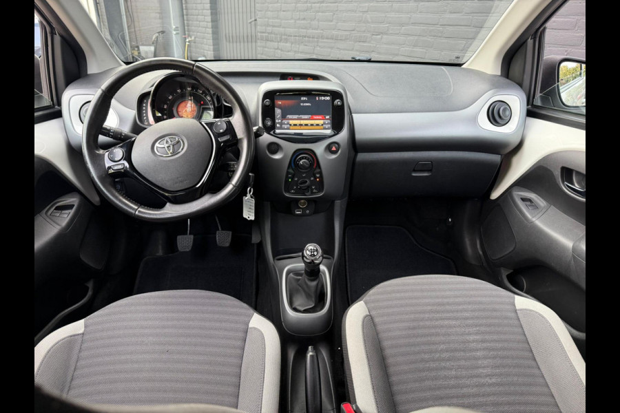 Toyota Aygo 1.0 VVT-i x-play limited| NAVI | PDC | AIRCO | CAMERA | CARPLAY | NWE APK