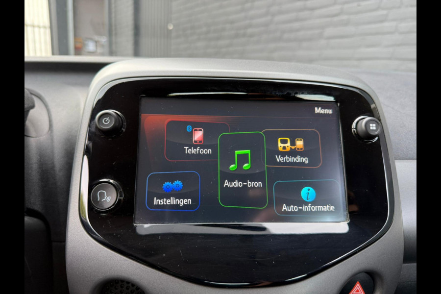 Toyota Aygo 1.0 VVT-i x-play limited| NAVI | PDC | AIRCO | CAMERA | CARPLAY | NWE APK
