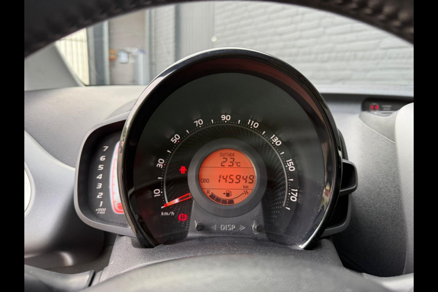 Toyota Aygo 1.0 VVT-i x-play limited| NAVI | PDC | AIRCO | CAMERA | CARPLAY | NWE APK