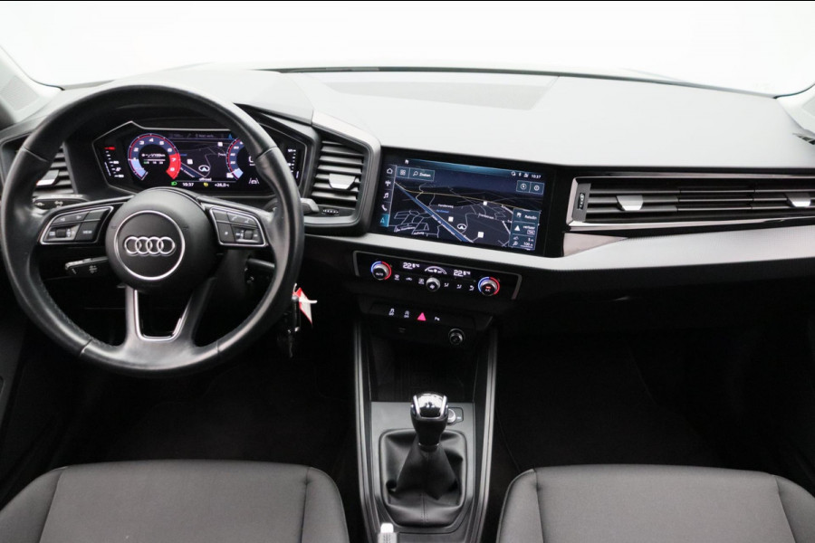 Audi A1 SPORTBACK 25 TFSI Pro Line Navigatie Camera Climate/control