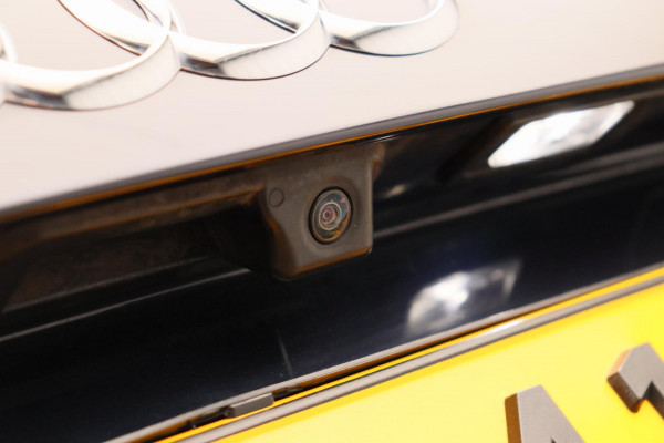 Audi A1 SPORTBACK 25 TFSI Pro Line Navigatie Camera Climate/control