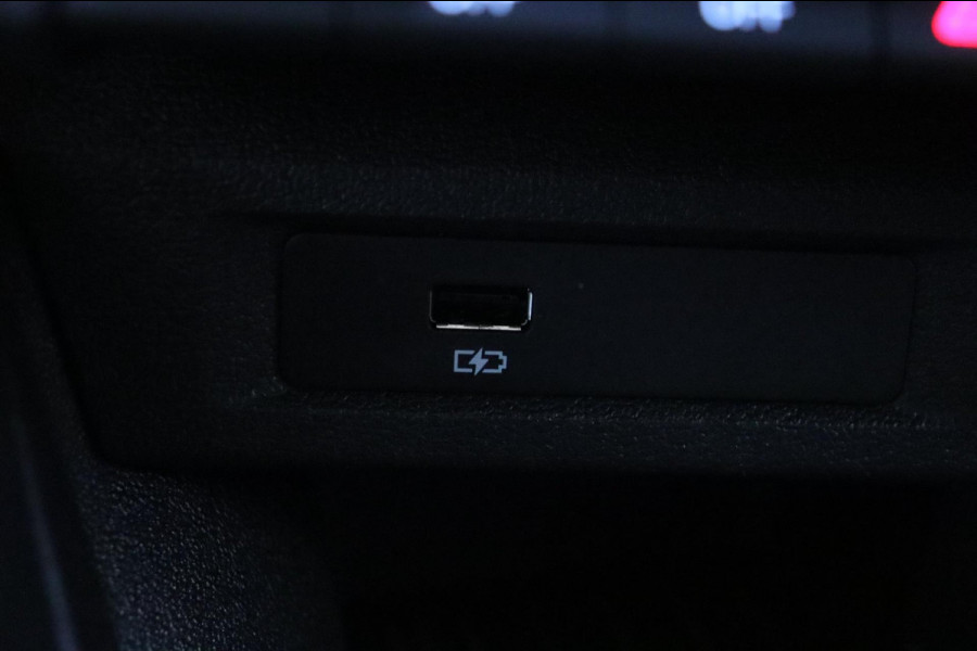 Audi A1 SPORTBACK 25 TFSI Pro Line Navigatie Camera Climate/control