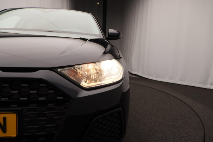 Audi A1 SPORTBACK 25 TFSI Pro Line Navigatie Camera Climate/control