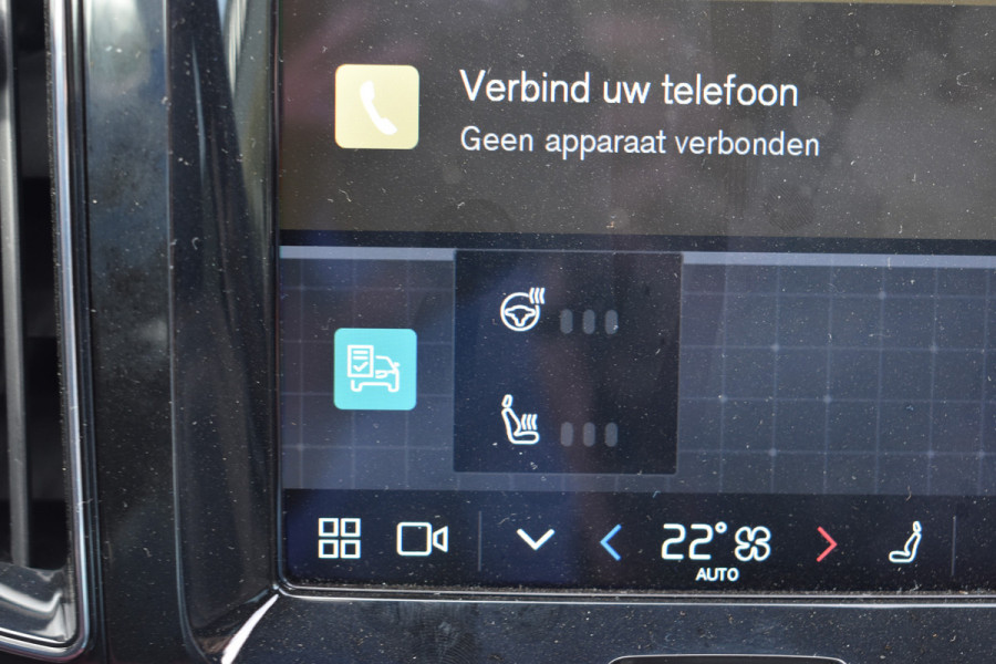 Volvo XC60 T6 350PK Plug-in hybrid AWD Plus Black Edition | 4000.- voorraadkorting| Panodak | H&K | 360 Camera | 21"LMV | ACC