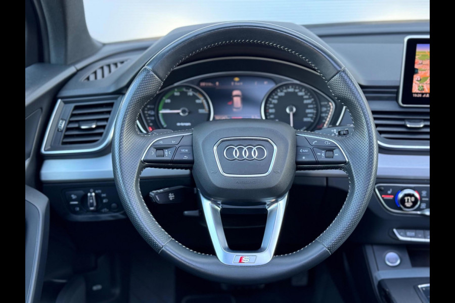 Audi Q5 55 TFSI e quattro Competition RS zetels/Luchtvering/Matrix