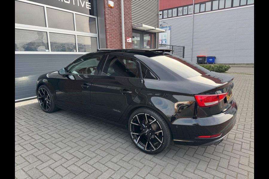 Audi A3 Limousine 1.4 TFSI ACC Pano Virtual Carplay Camera