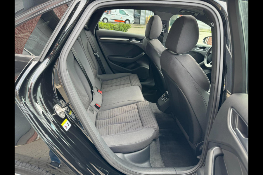 Audi A3 Limousine 1.4 TFSI ACC Pano Virtual Carplay Camera