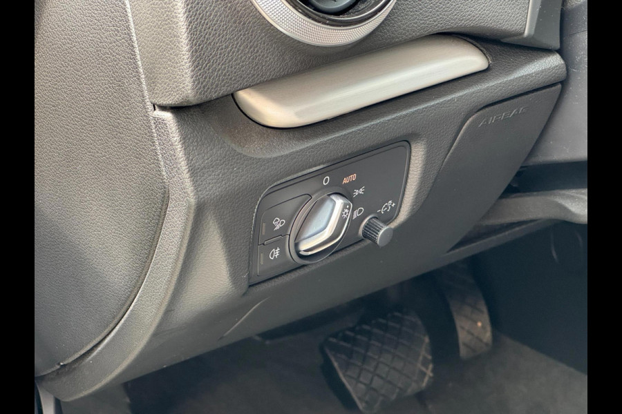Audi A3 Limousine 1.4 TFSI ACC Pano Virtual Carplay Camera