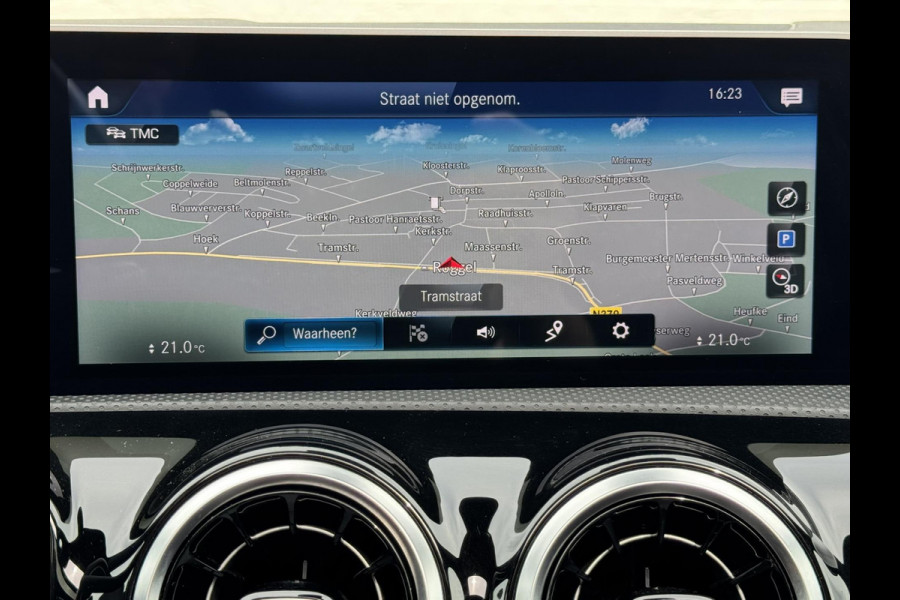 Mercedes-Benz CLA-Klasse Shooting Brake 180 Business Solution AMG Automaat Cruise control Climate control Pano Parkeersensoren