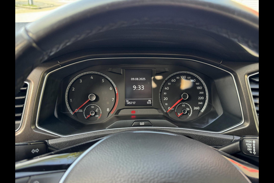 Volkswagen T-Roc 1.0 TSI Style - Airco I LED I PDC I Comfort pakket I Sport velgen I Dealer onderhouden
