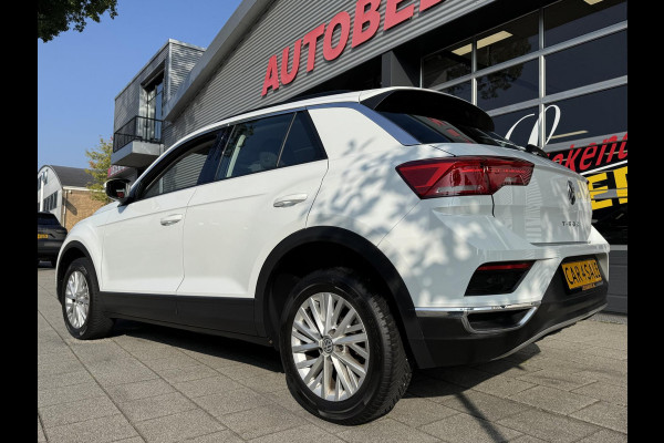 Volkswagen T-Roc 1.0 TSI Style - Airco I LED I PDC I Comfort pakket I Sport velgen I Dealer onderhouden
