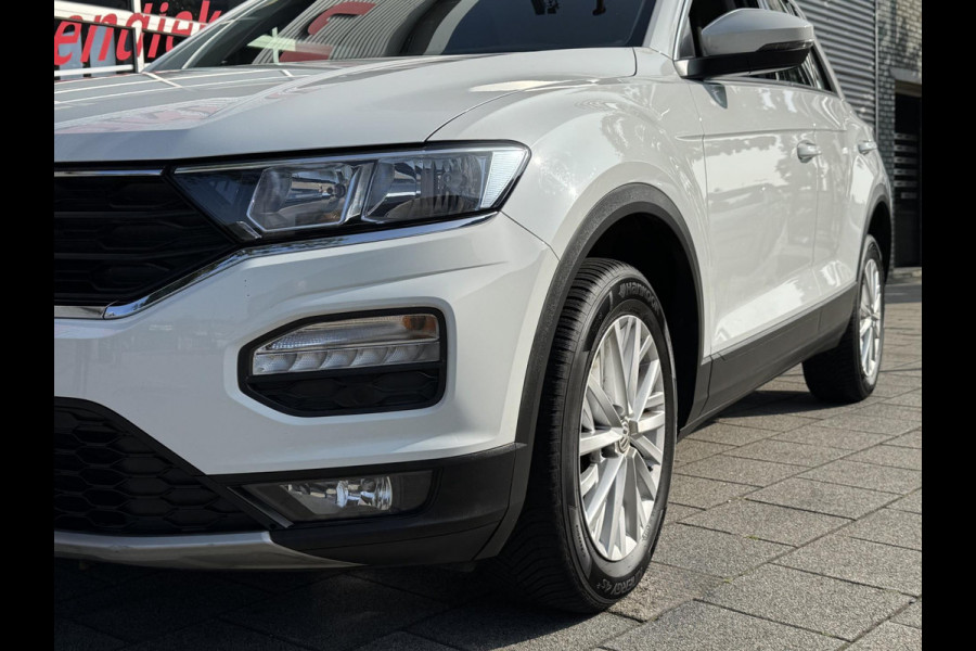 Volkswagen T-Roc 1.0 TSI Style - Airco I LED I PDC I Comfort pakket I Sport velgen I Dealer onderhouden