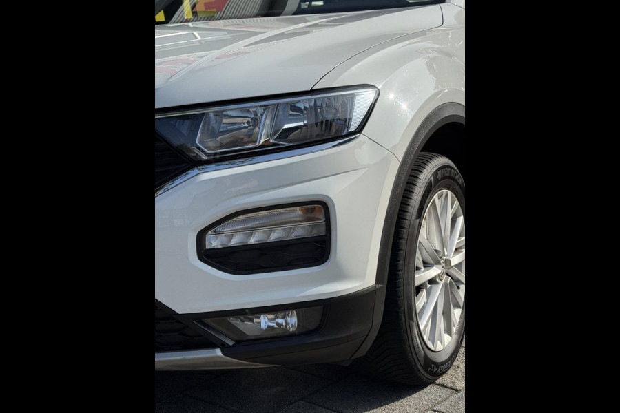 Volkswagen T-Roc 1.0 TSI Style - Airco I LED I PDC I Comfort pakket I Sport velgen I Dealer onderhouden