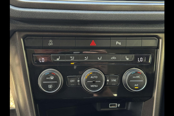 Volkswagen T-Roc 1.0 TSI Style - Airco I LED I PDC I Comfort pakket I Sport velgen I Dealer onderhouden