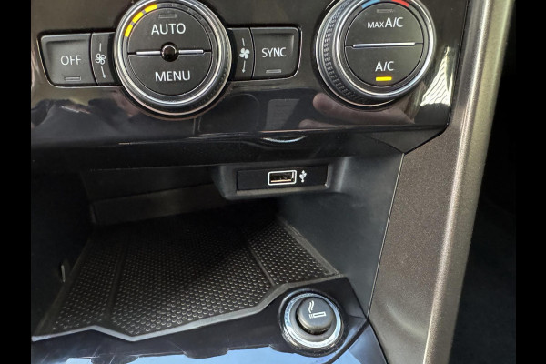 Volkswagen T-Roc 1.0 TSI Style - Airco I LED I PDC I Comfort pakket I Sport velgen I Dealer onderhouden