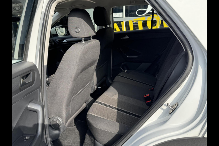 Volkswagen T-Roc 1.0 TSI Style - Airco I LED I PDC I Comfort pakket I Sport velgen I Dealer onderhouden