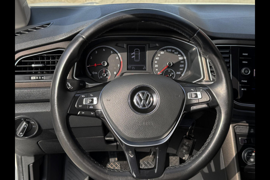 Volkswagen T-Roc 1.0 TSI Style - Airco I LED I PDC I Comfort pakket I Sport velgen I Dealer onderhouden