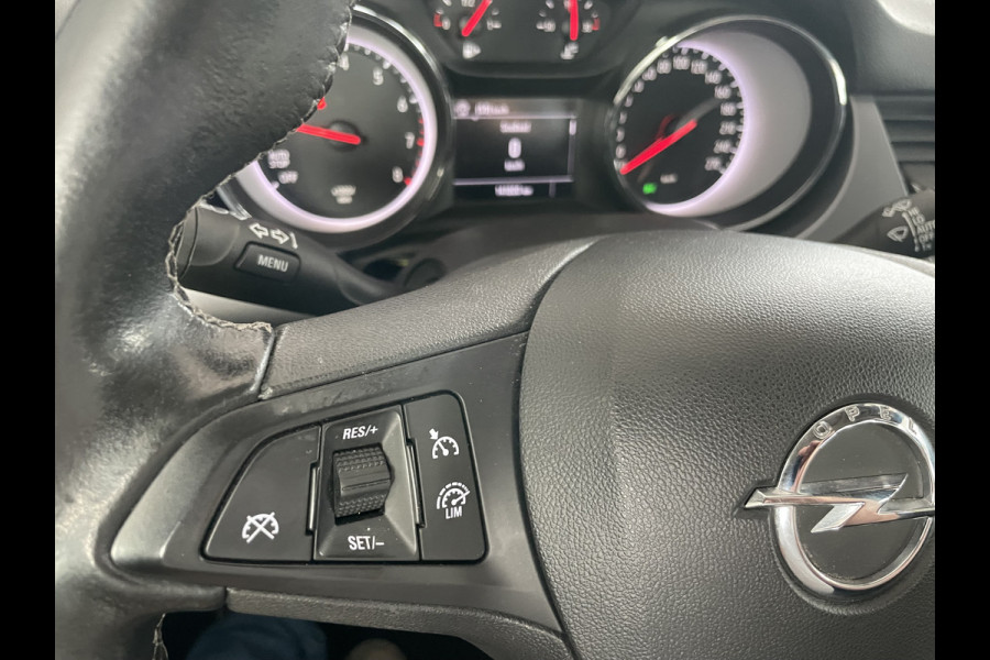 Opel Astra Sports Tourer 1.0 Turbo Online Edition Airco - Cruise control - Parkeersensoren achter - Licht metalen velgen 18 inch - Navigatie - Lederen stuurwiel