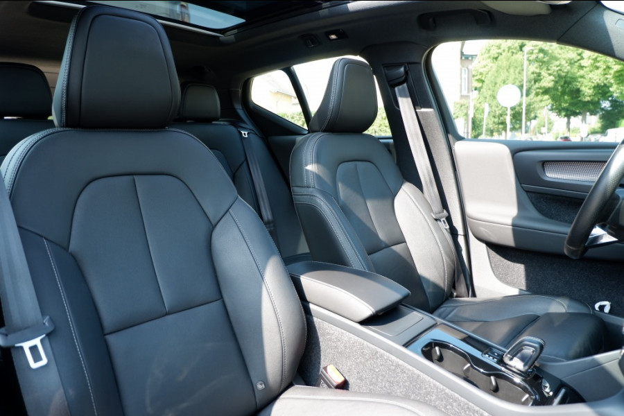 Volvo XC40 Recharge P8 AWD R-Des /Full Options/408PK/ INCL. BOVAG