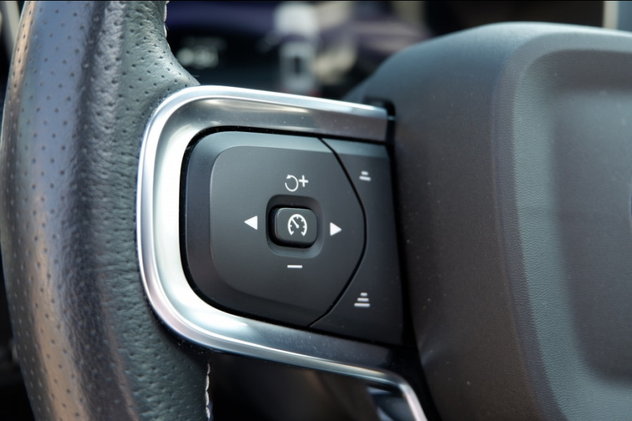 Volvo XC40 Recharge P8 AWD R-Des /Full Options/408PK/ INCL. BOVAG