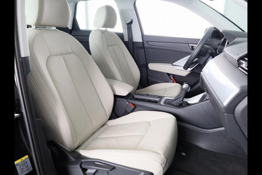 Audi Q3 40 TFSI quattro Advanced edition