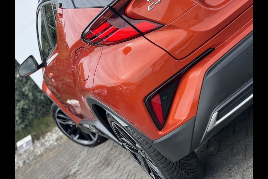 Toyota C-HR 2.0 Hybrid GR-Sport | JBL | Premium LED | Camera | 19 inch
