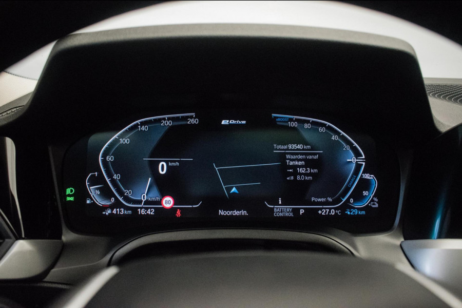BMW 3 Serie Touring 320e Sportline ORG NL [ Laser Panoramadak Elektrische Trekhaak M Sport Velgen Stoelverwarming Leder Carplay ]